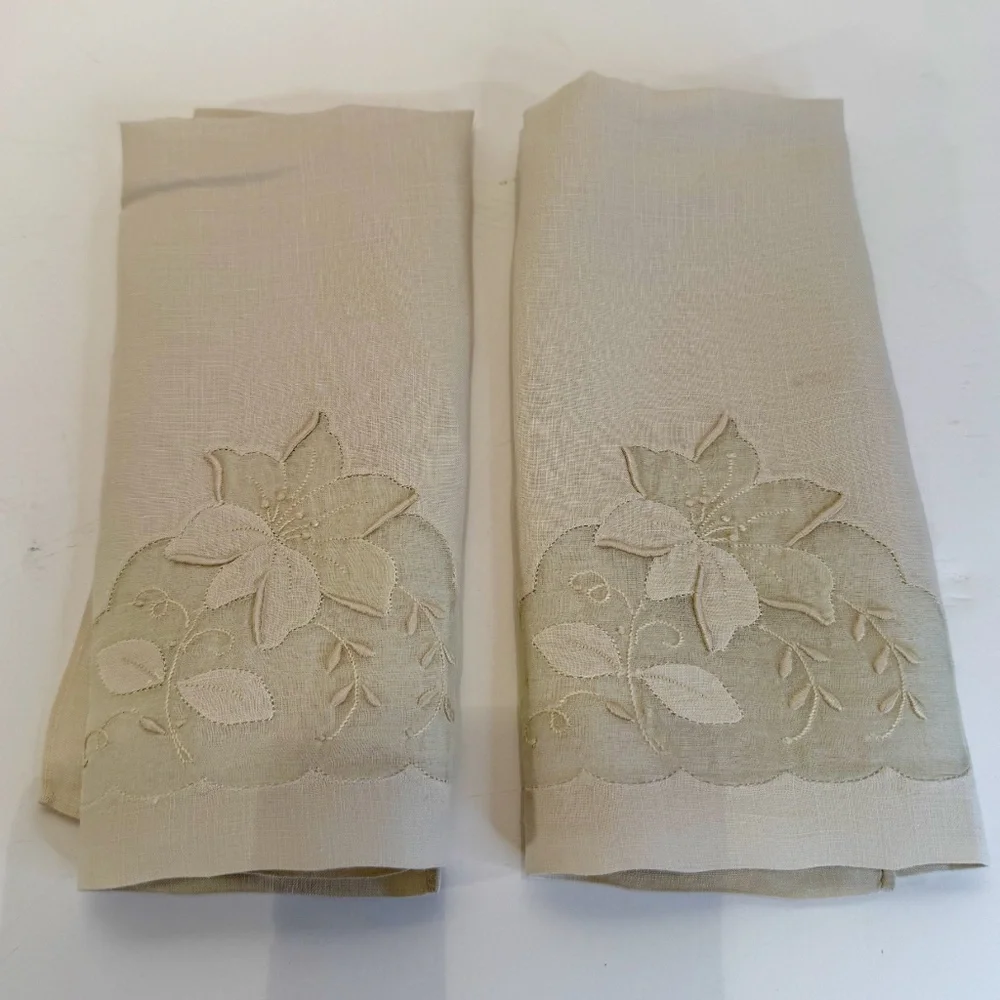 Pair Vintage Beige Madeira Linen & Organza  Fingertip Towels
